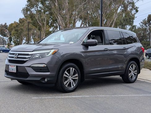 Used 2018 Honda Pilot EX image 12