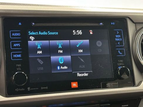 Used 2016 Toyota Tacoma Limited w/ Towing Package image 25