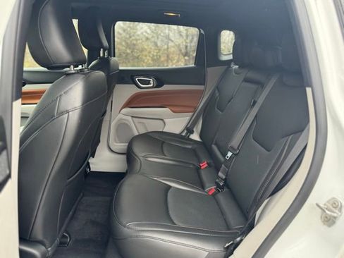 Used 2023 Jeep Compass Limited w/ Sun and Sound Group image 14