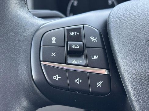 Used 2025 Ford Transit 350 XLT image 19