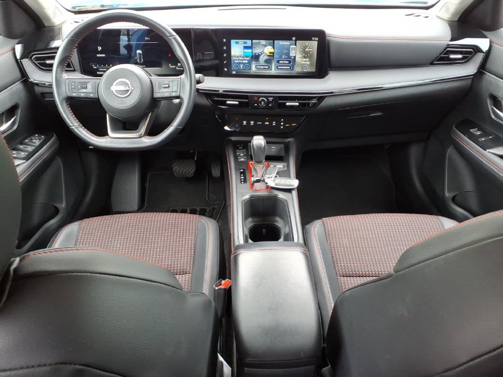 Used 2025 Nissan Kicks SR w/ Illumination Package AWD/4WD image 12