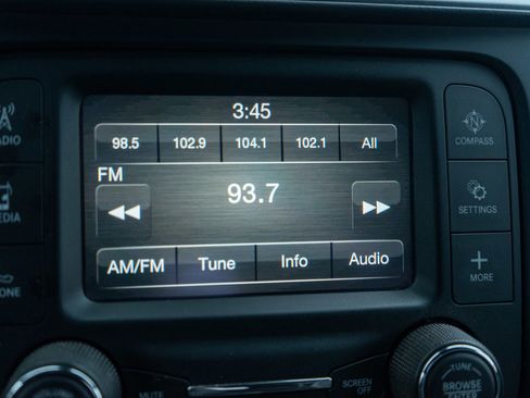 Used 2021 RAM 2500 Big Horn image 16