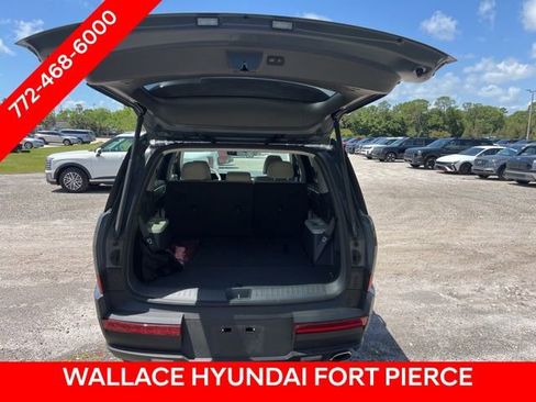 Used 2024 Hyundai Santa Fe SE FWD image 15
