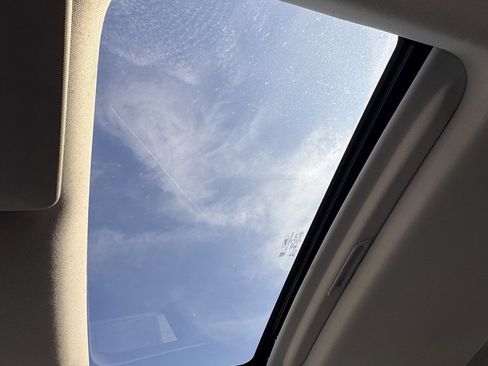 Used 2022 Ford Maverick XLT w/ Equipment Group 300A Standard image 20