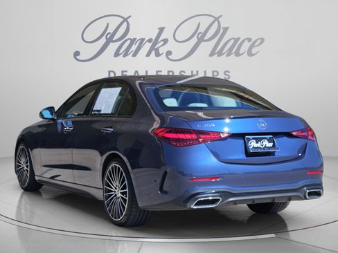 Used 2025 Mercedes-Benz C 300 Sedan image 3