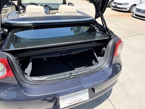 Used 2008 Volkswagen Eos Komfort FWD image 54