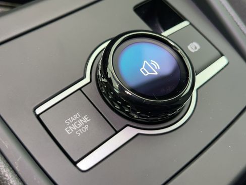 New 2026 Volkswagen Tiguan S image 18