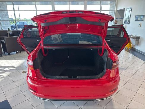 Used 2019 Volkswagen Jetta R-Line FWD image 13