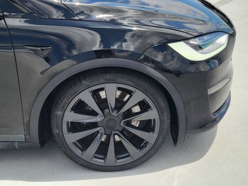 Used 2022 Tesla Model X Plaid AWD/4WD image 9