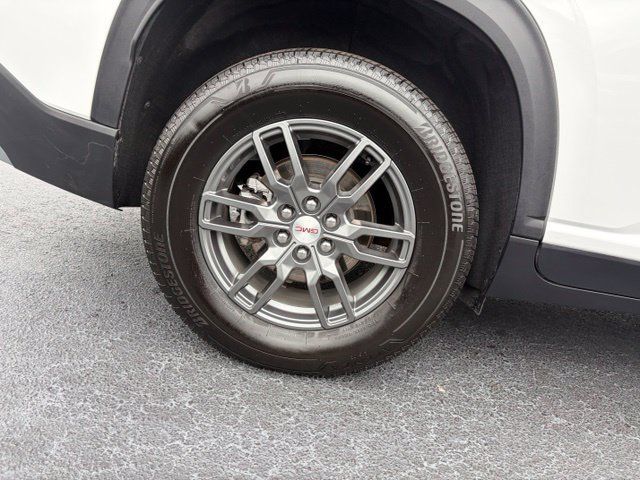 Used 2026 GMC Acadia Elevation FWD image 7