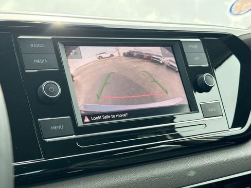 Certified 2024 Volkswagen Taos S FWD image 18