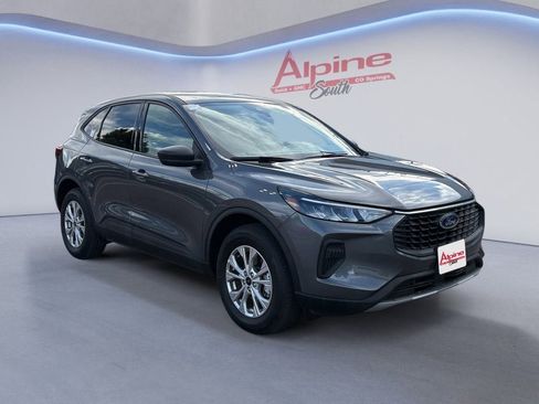 Used 2025 Ford Escape Active AWD/4WD image 7