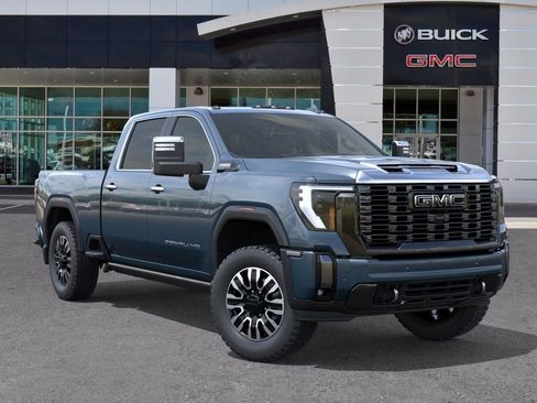 New 2026 GMC Sierra 2500 Denali Ultimate w/ LPO, Black Badging Package image 7
