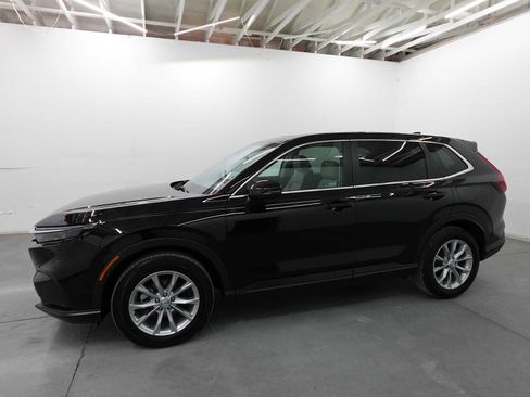 Certified 2025 Honda CR-V EX image 8