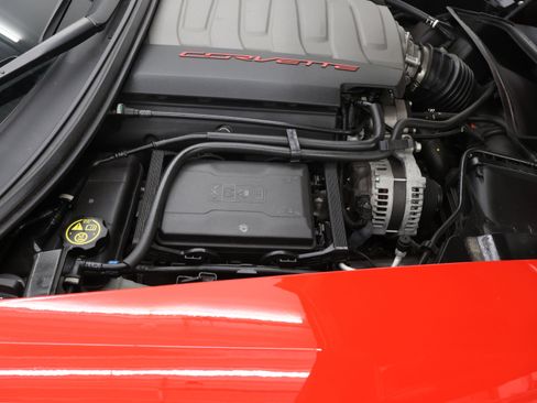 Used 2015 Chevrolet Corvette Stingray Convertible w/ 3LT Preferred Equipment Group image 17