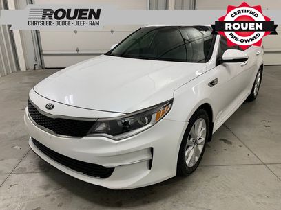 Used 2018 Kia Optima LX w/ 17" Alloy Wheels Package