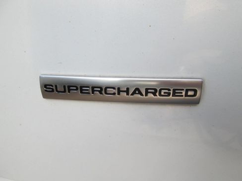 Used 2016 Land Rover Range Rover Long Wheelbase Supercharged image 15