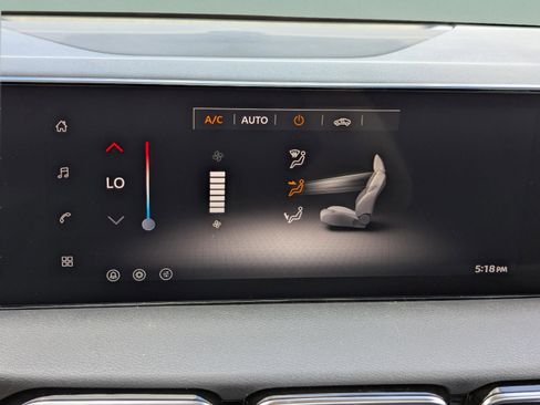 New 2026 Nissan Sentra SV w/ Floor Mat Package FWD image 22