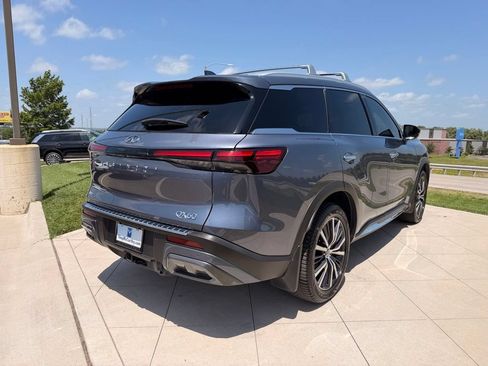 Used 2023 INFINITI QX60 Sensory w/ Vision Package AWD/4WD image 9
