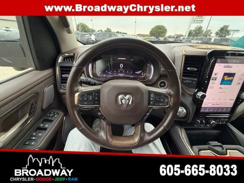 Used 2025 RAM 1500 Limited w/ Trailer Tow Group AWD/4WD image 14