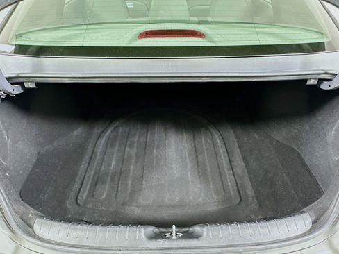 Used 2024 Hyundai Elantra SEL image 28