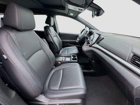 Used 2023 Honda Odyssey Sport image 21