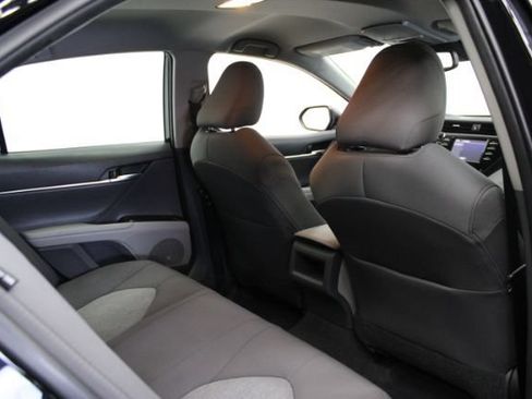 Used 2020 Toyota Camry LE w/ Fleet Convenience Package FWD image 25