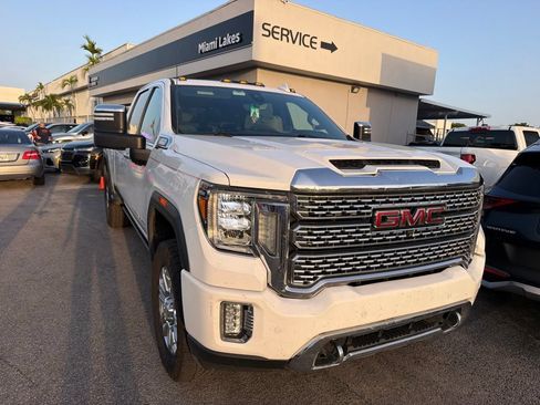 Used 2021 GMC Sierra 3500 Denali w/ Denali Ultimate Package AWD/4WD image 7