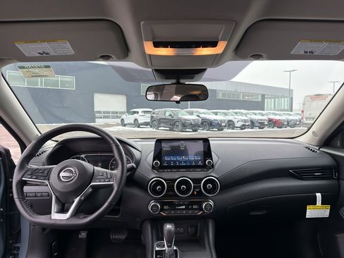 Used 2025 Nissan Sentra SV w/ All-Weather Package image 25