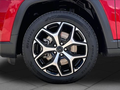 Used 2025 Jeep Compass Limited AWD/4WD image 11