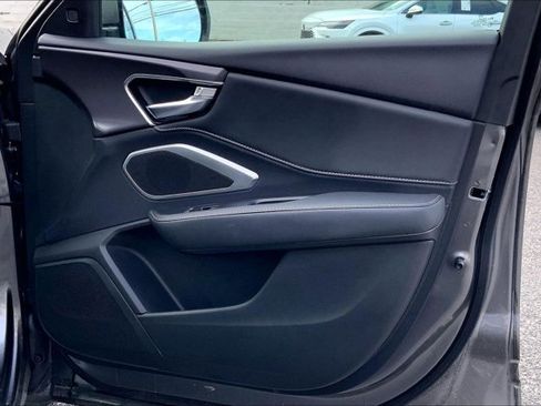 Used 2025 Acura RDX SH-AWD image 24