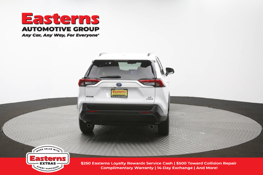Used 2023 Toyota RAV4 LE AWD/4WD image 36