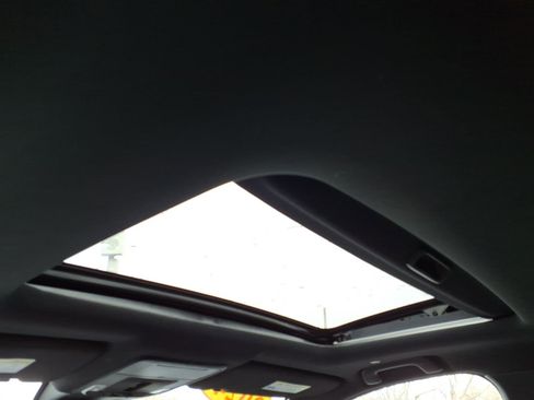 Certified 2024 Honda CR-V Sport-L image 5