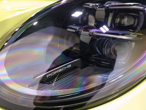 Used 2026 Porsche 911 GT3 w/ Weissach Package image 78