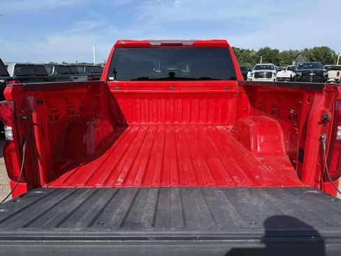 Used 2019 Chevrolet Silverado 1500 Custom Trail Boss w/ Custom Convenience Package AWD/4WD image 10