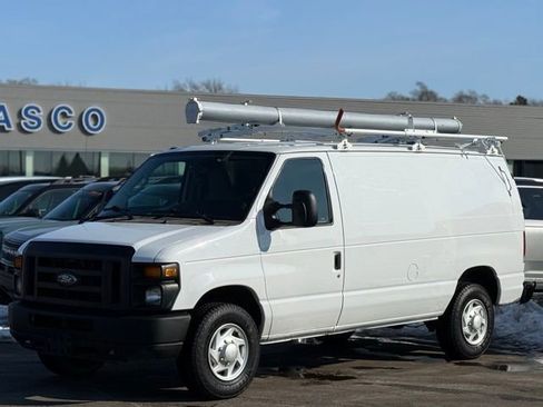 Used 2014 Ford E-250 and Econoline 250 image 23
