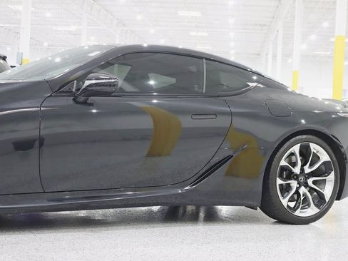 Used 2018 Lexus LC 500 Coupe image 4