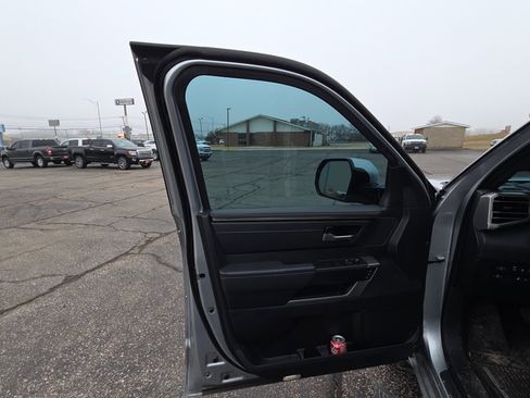 Used 2026 Toyota Sequoia Platinum image 9