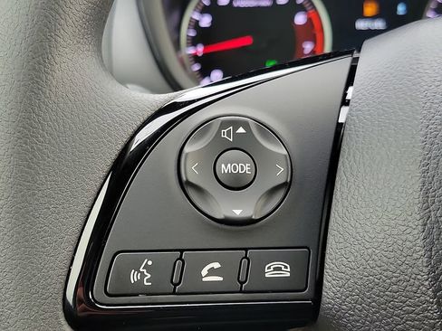 New 2026 Mitsubishi Eclipse Cross LE image 20