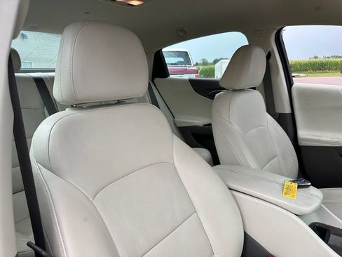 Used 2024 Chevrolet Malibu LT FWD image 30