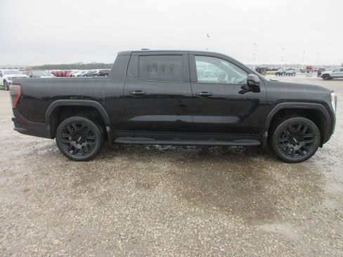 New 2026 GMC Sierra EV Elevation image 3