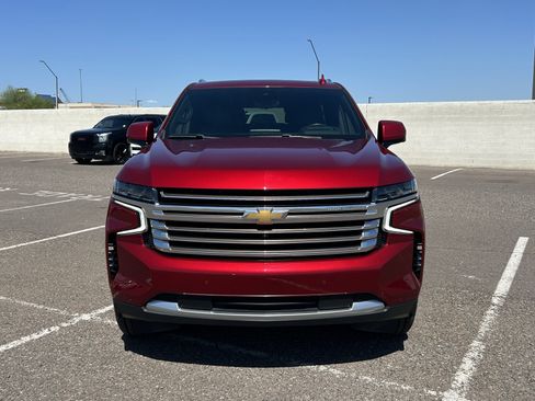 Used 2023 Chevrolet Tahoe High Country AWD/4WD image 8