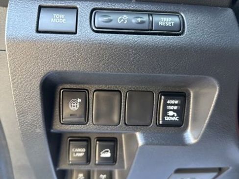 Used 2023 Nissan Frontier PRO-4X w/ Pro Convenience Package AWD/4WD image 17