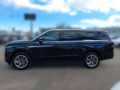 New 2026 Lincoln Navigator L Reserve