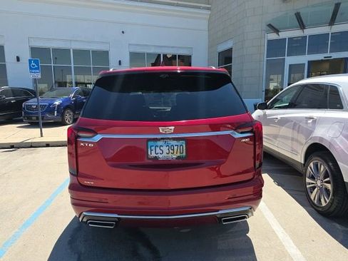 Certified 2024 Cadillac XT6 Premium Luxury w/ Technology Package AWD/4WD image 11