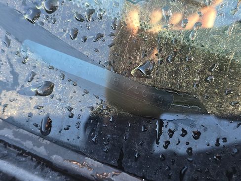 Used 2018 Toyota Tacoma TRD Off-Road image 9