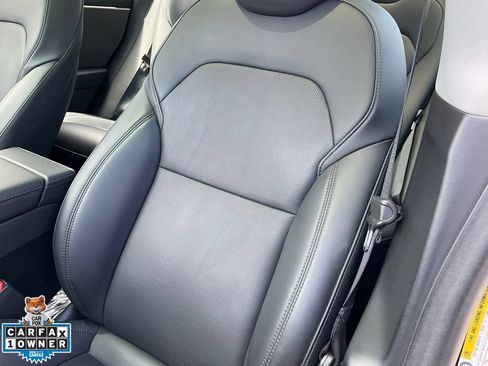 Used 2025 Tesla Model 3 Long Range RWD image 17