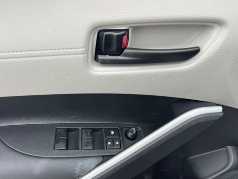 New 2026 Toyota Corolla Cross L image 8