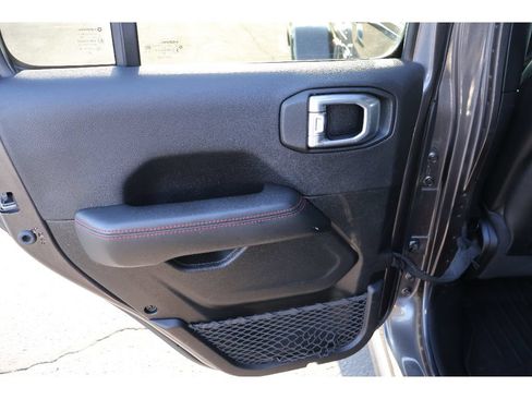 Used 2021 Jeep Wrangler Unlimited Rubicon AWD/4WD image 24
