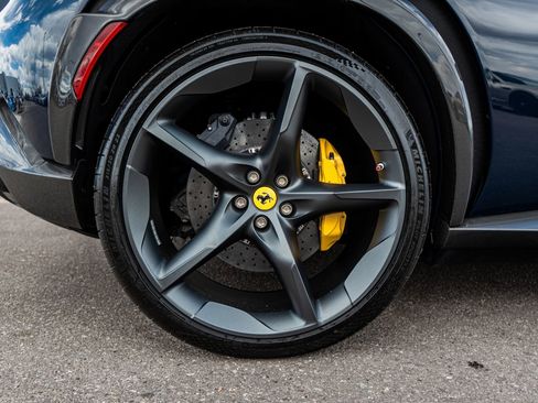 Used 2025 Ferrari Purosangue image 15